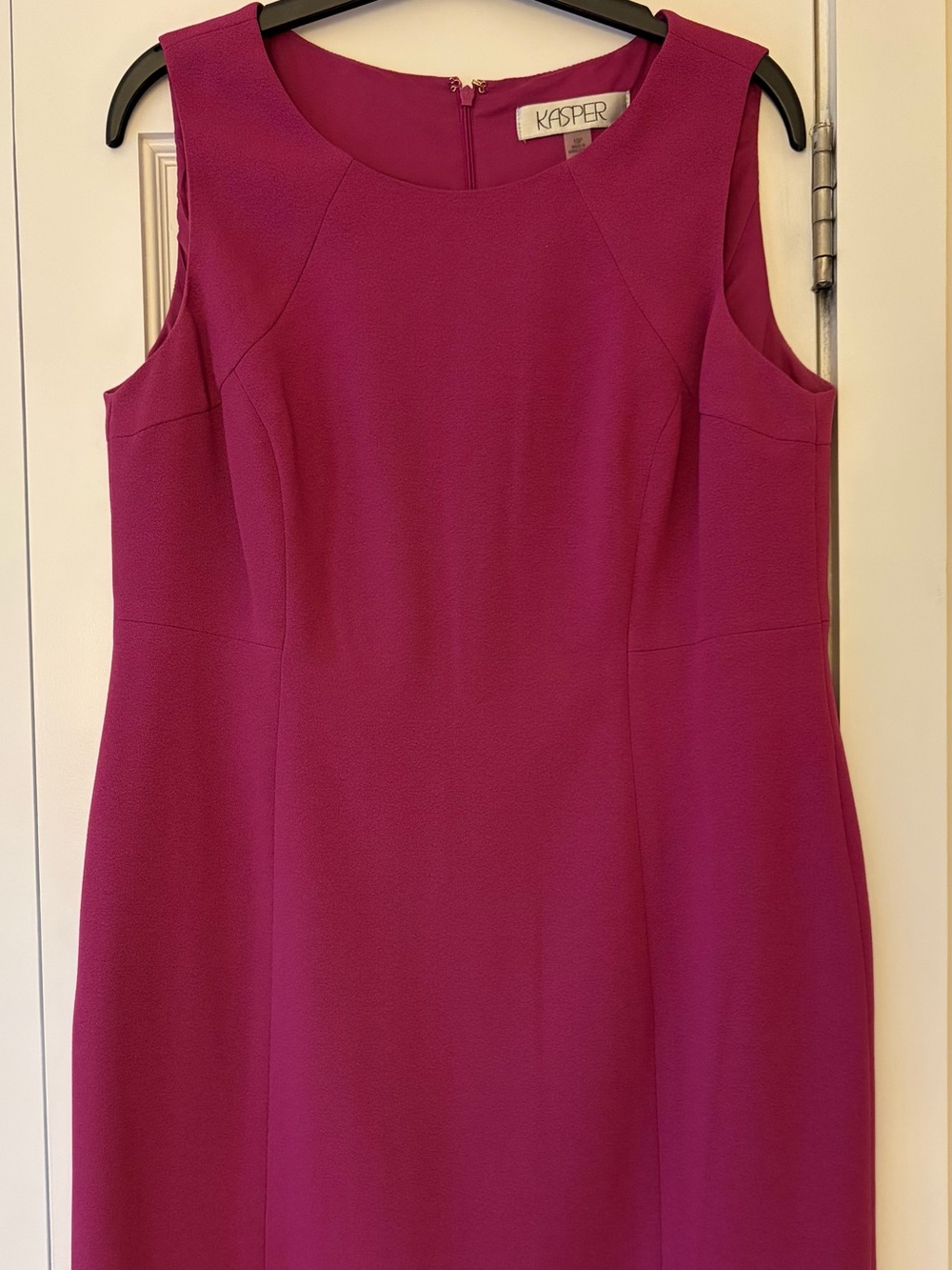 Kasper Sleeveless Fuchsia Sheath Dress